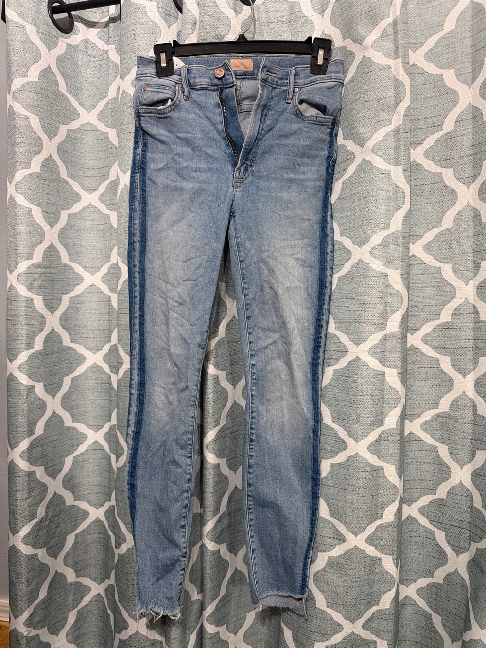 MOTHER Little Kitty Racer Light Blue Skinny Jeans ( minor flaw)